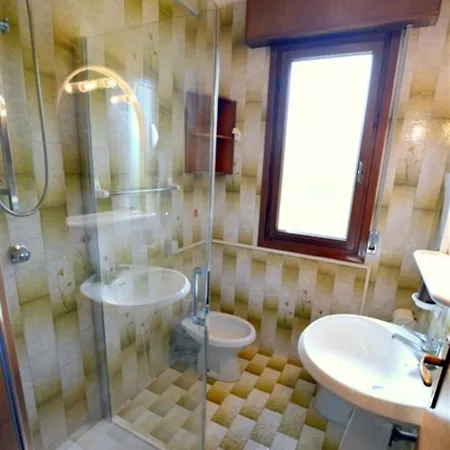 Three Flat With Wi-fi And Private Parking Space 100mt From Lignano 公寓 *