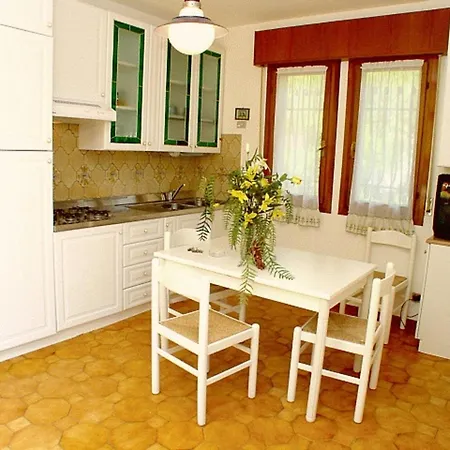 Three Flat With Wi-fi And Private Parking Space 100mt From Lignano 公寓 *